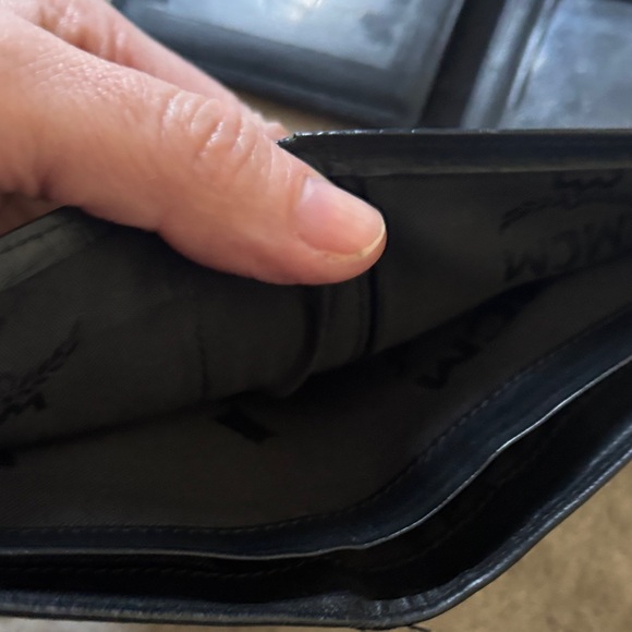 MCM Vintage  Black Leather Wallet - Picture 12 of 17